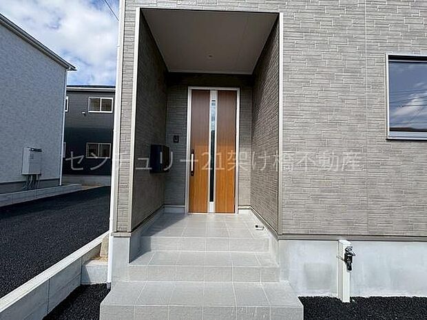 屋根付きで雨の日にも安心です