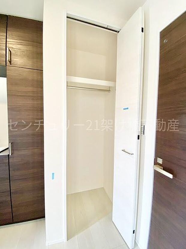 あると便利な各階ホール収納♪