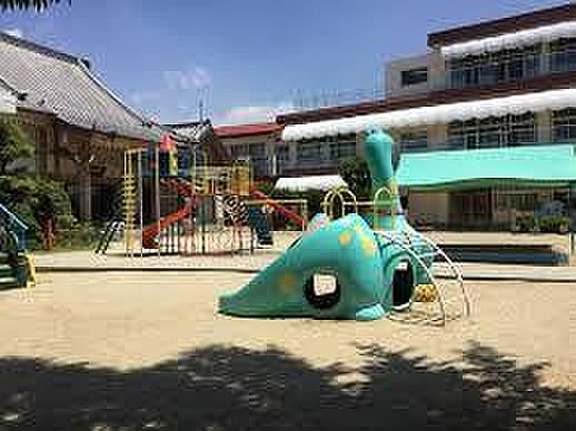 塩満保育園まで492m