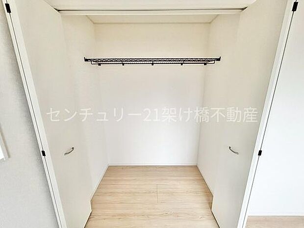 【2階 北西側洋室 6.5帖】収納