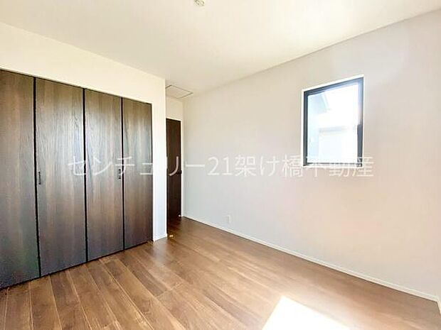 【2階 北側洋室 5.2帖】別角度