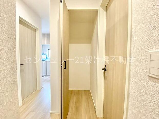 【1階 ホール収納】あると便利なホール収納♪