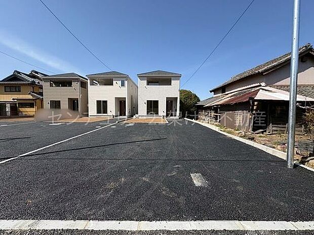 広々駐車場スペース!