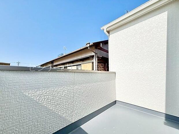 【南向きバルコニー】別角度