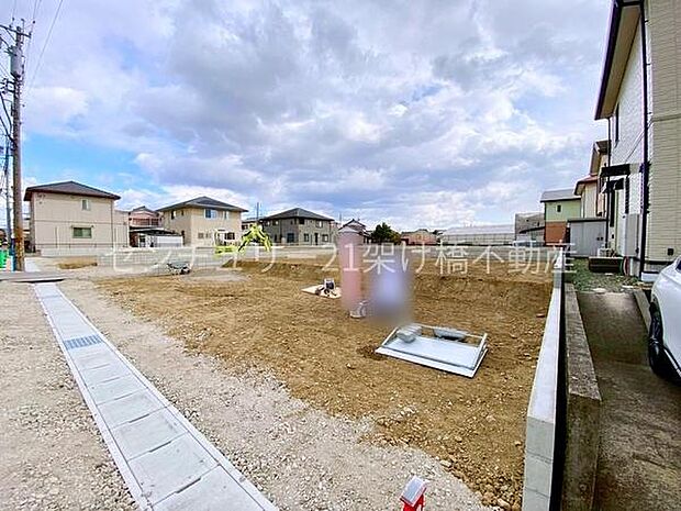 ●駐車たっぷり並列3~4台可能◎