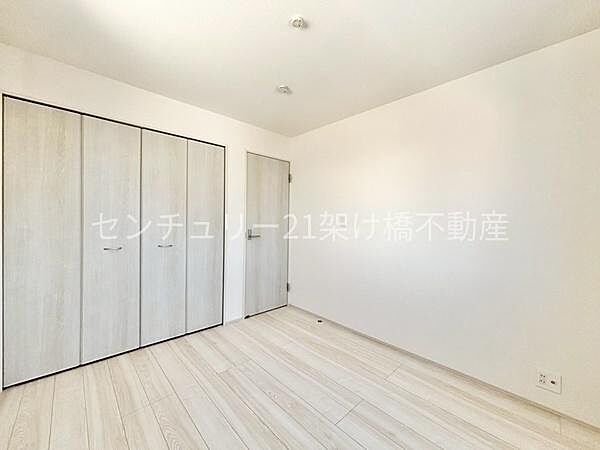 洋室を拡大表示