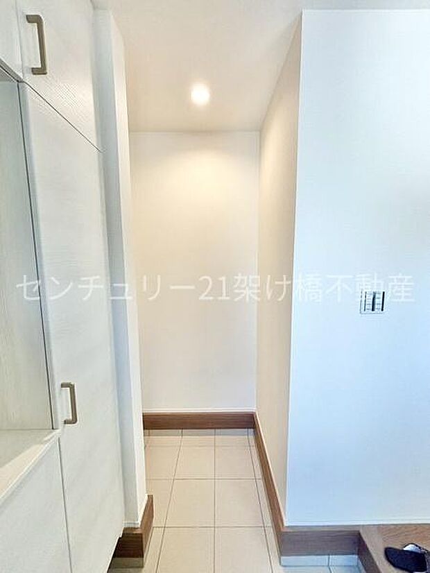 土汚れの気になるアウトドア用品なども収納可能です。まずはお気軽にお問い合わせください。
