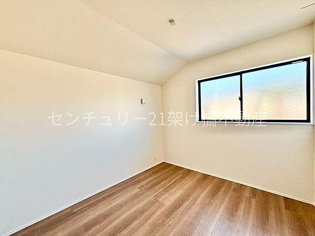 【2F 洋室 5.6帖】