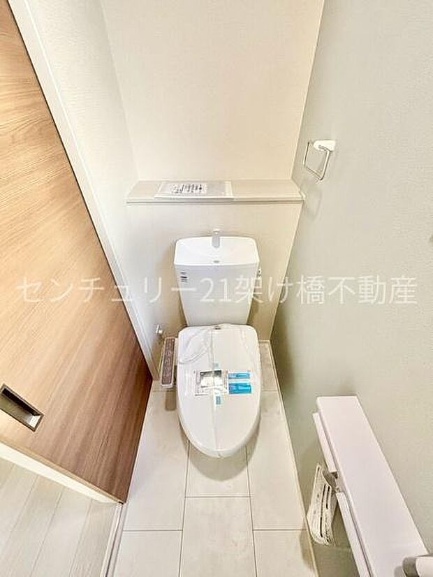 【トイレ】トイレ2か所あり衛生的な洗浄便座で快適にお使いいただけます