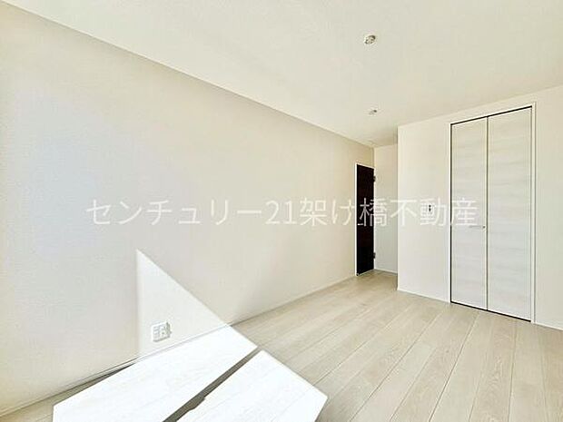 【2階 洋室 7.2帖】別角度
