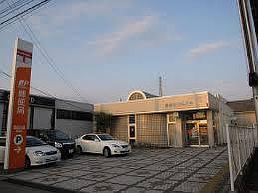 豊橋佐藤郵便局まで321m