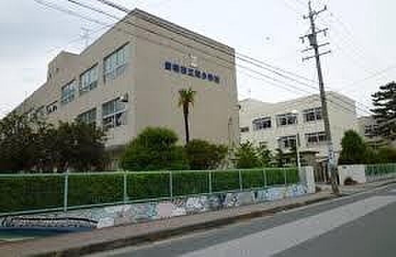 豊橋市立栄小学校まで1128m、豊橋市立栄小学校