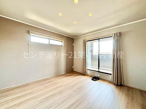 【洋室 8帖】別角度
