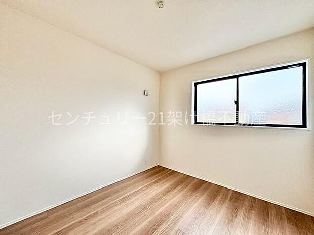 二階洋室南側6.2帖 別角度
