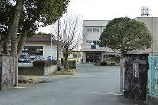 豊橋市立二川中学校まで2672m、豊橋市立二川中学校