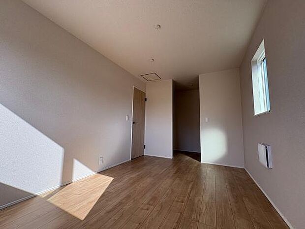 二階東側洋室6.7帖