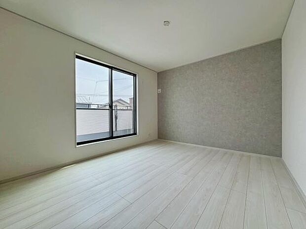 【2階　洋室　7．0帖】別角度