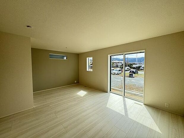 【リビング】別角度写真