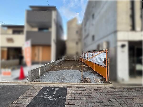 外観：326000235029