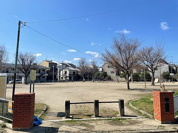 西浦東公園まで160m