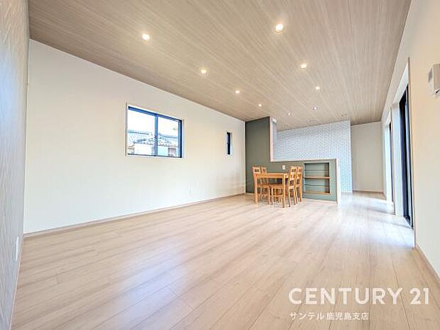 16帖の広々としたリビングです♪