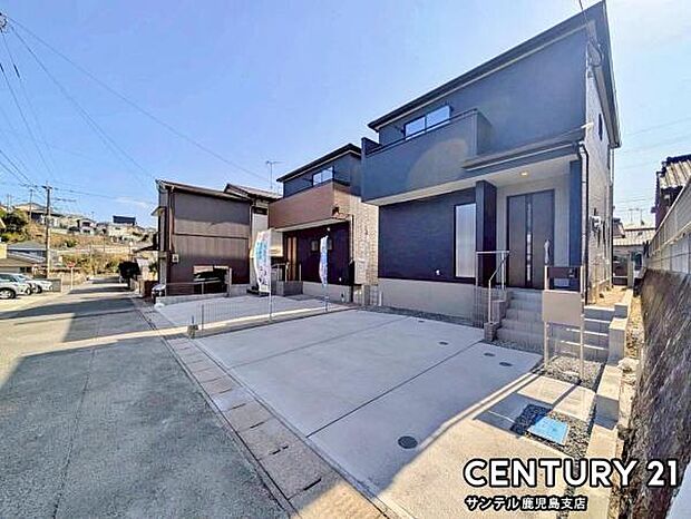 お車は2台駐車可能です♪