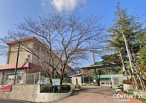 鹿児島市立福平中学校まで1200m