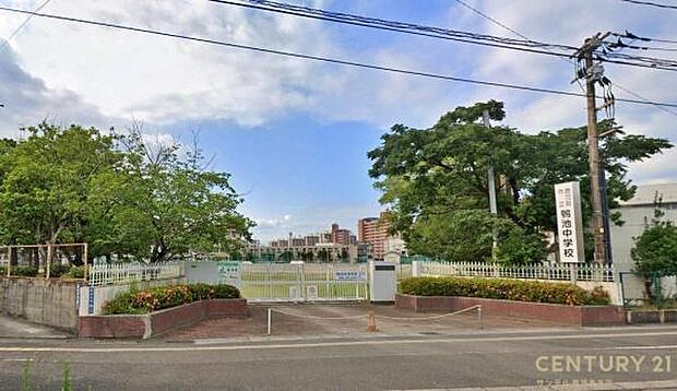 鹿児島市立鴨池中学校まで850m