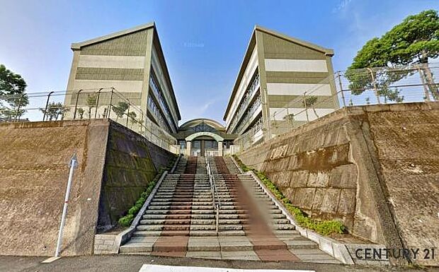 鹿児島市立伊敷台中学校まで3400m