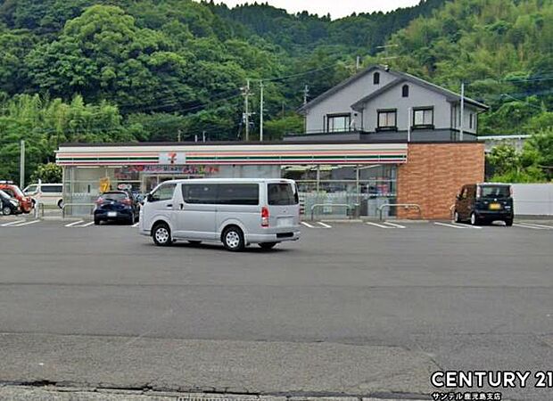 セブンイレブン隼人日当山店まで500m