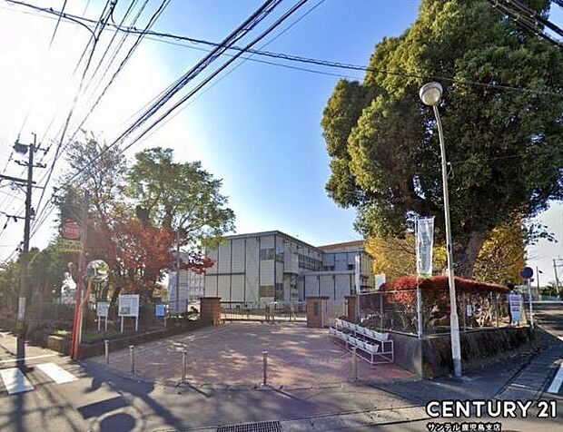 鹿児島市立吉野小学校まで1200m