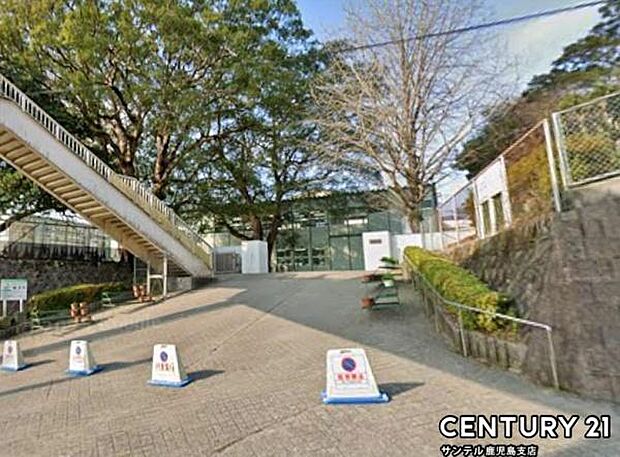 鹿児島市立福平小学校まで2200m