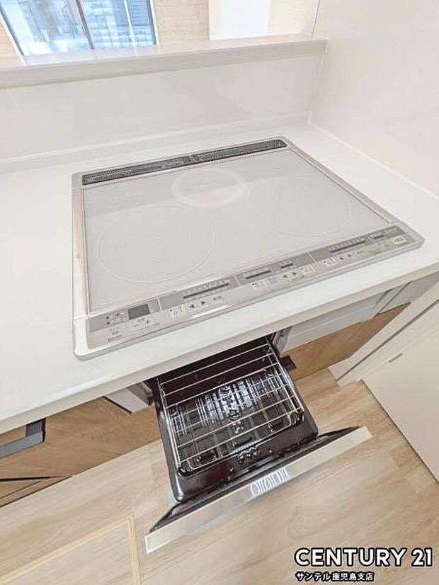 (同仕様モデル写真)標準設備でIHクッキングヒーターでついており地震の時も安心ですね♪