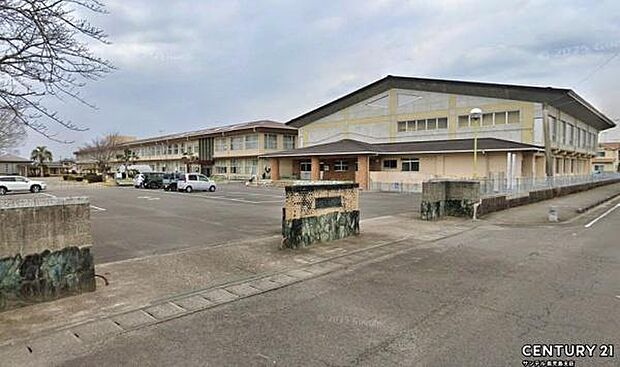 三股町立三股小学校まで1200m