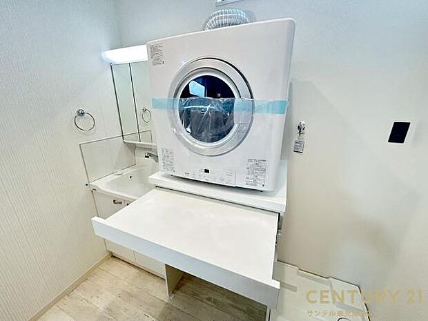 ガスならではの強い温風でパワフルに衣類をスピード乾燥♪洗濯物の仕上がりが驚くほどふわふわに!生乾き臭や天気、花粉にも悩まない。シワもできにくい乾燥時間もあっという間です♪