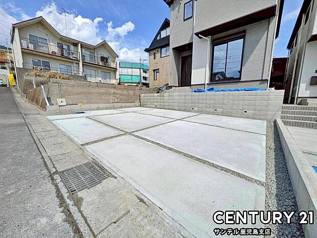 お車は2台駐車可能です♪