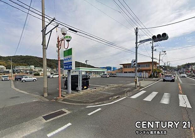 ファミリーマート東市来店まで600m