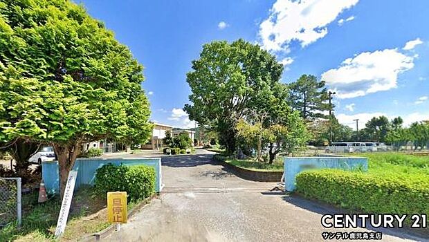 国分北小学校まで750m