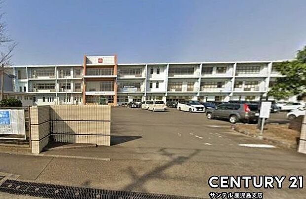 都城市立五十市中学校まで1500m