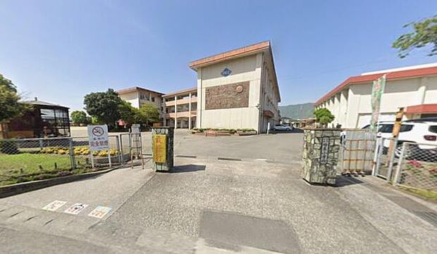 姶良市立姶良小学校まで750m