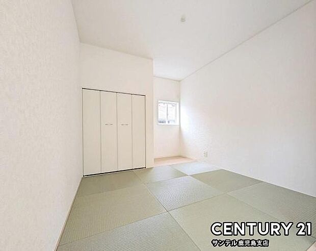 (同仕様モデル写真)和室です♪リビング横に和室があることで和と洋の雰囲気を味わえ素敵な空間を演出でき、お子様の遊び部屋や客間としても利用できます♪