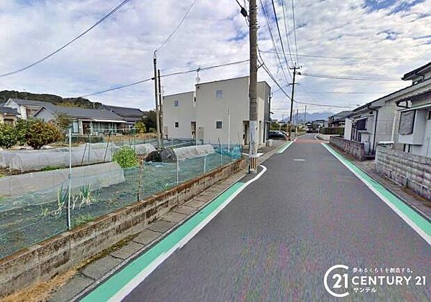 前面道路の写真です。