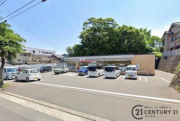 セブンイレブン鹿児島池之上町店まで300m