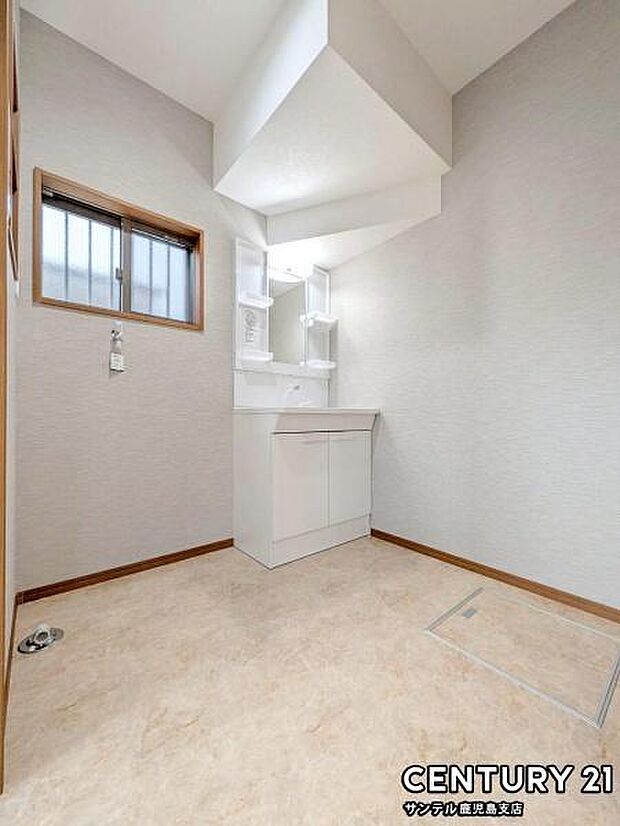 （同仕様写真）内装・設備のカラーが変更になる可能性がございます。