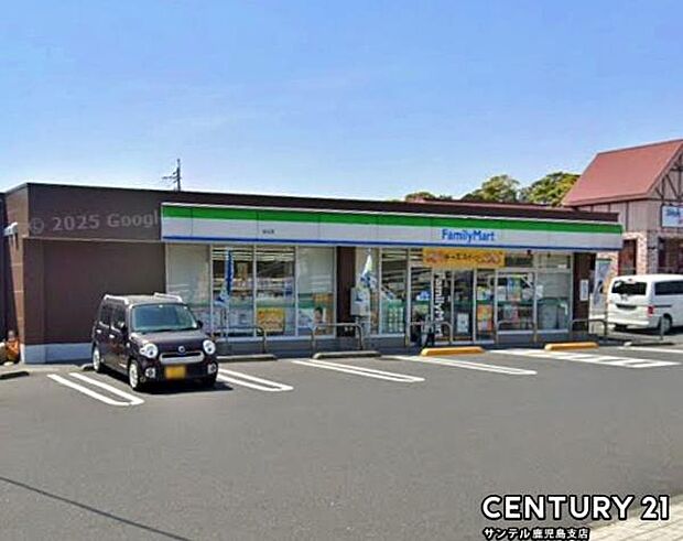 ファミリーマート玉里団地店まで350m