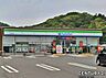 周辺：ファミリーマート姶良平松店まで500m