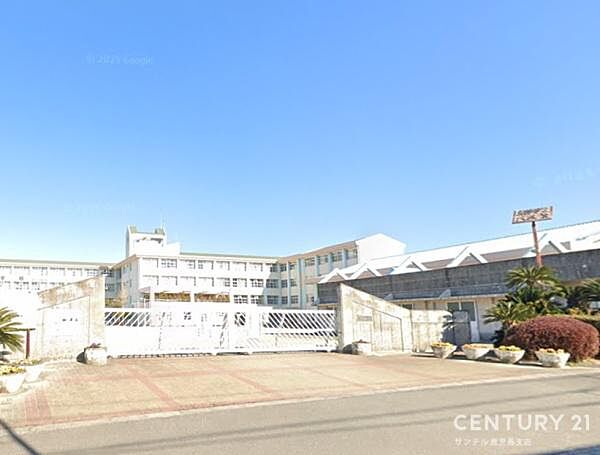 鹿児島市立星峯東小学校まで850m