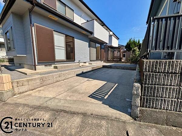 お車は1台駐車可能です♪※車種によります