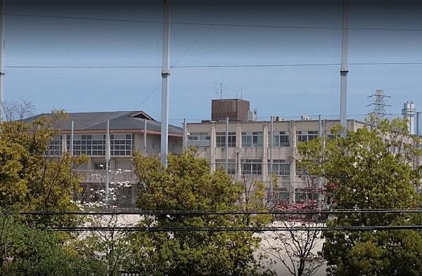 京都市立洛水中学校まで1239m