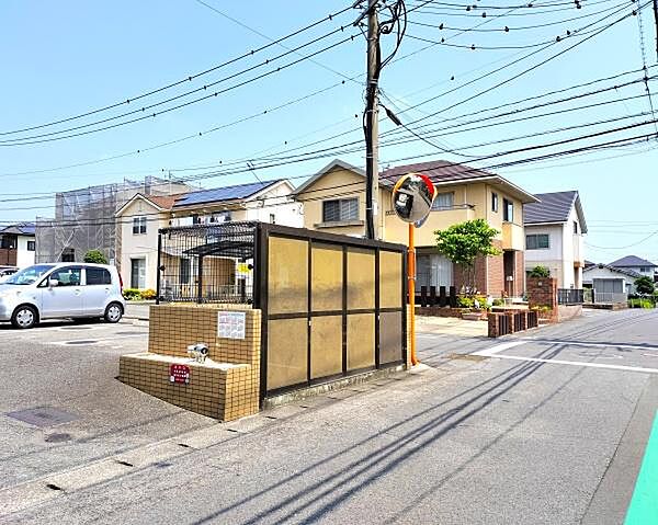 ゴミステーション